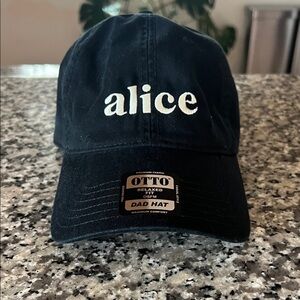 NWT - OTTO Black 'Alice' Cap